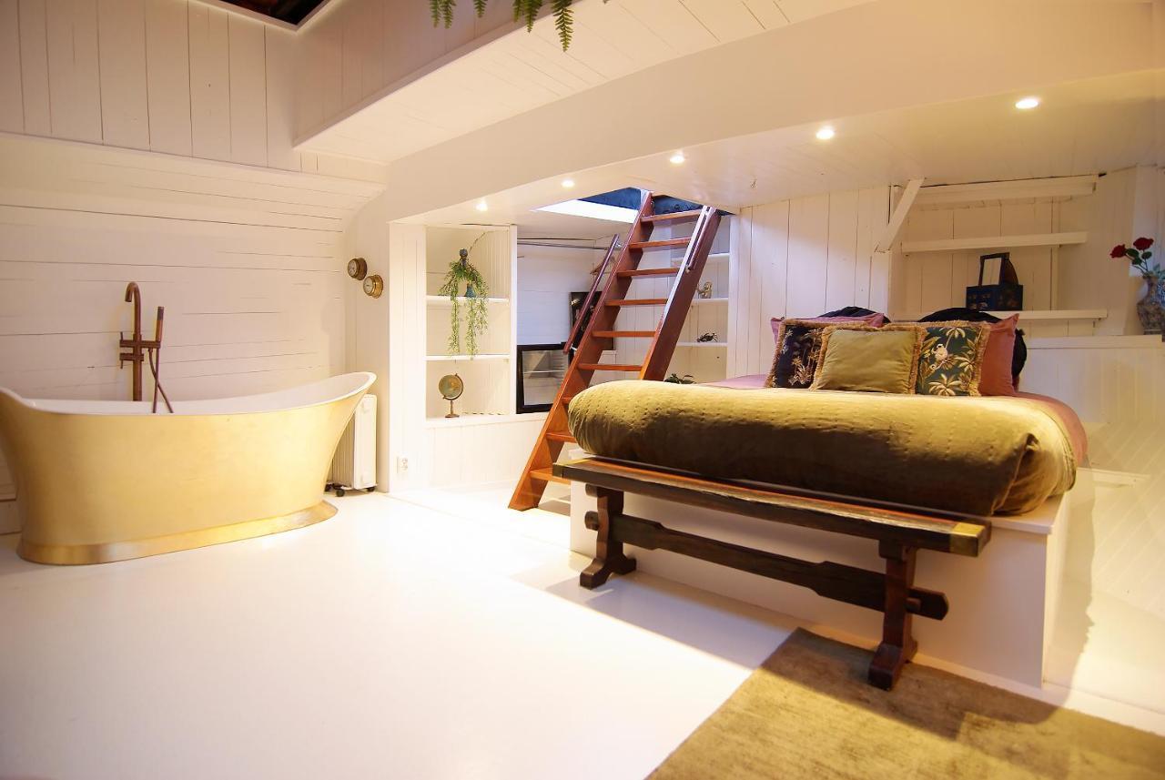 Najade Eco Houseboat Hotel Amsterdam Exterior photo
