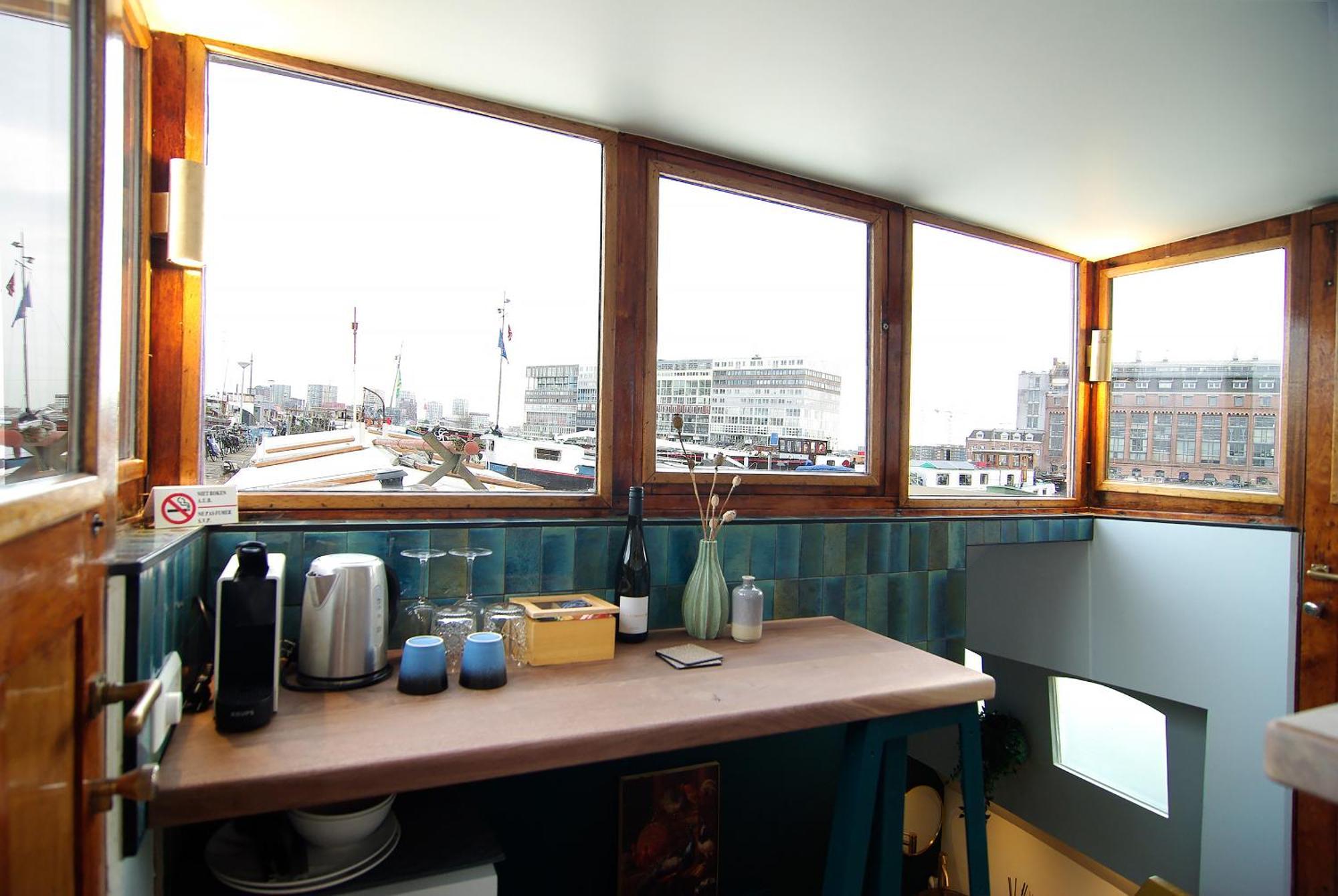 Najade Eco Houseboat Hotel Amsterdam Exterior photo
